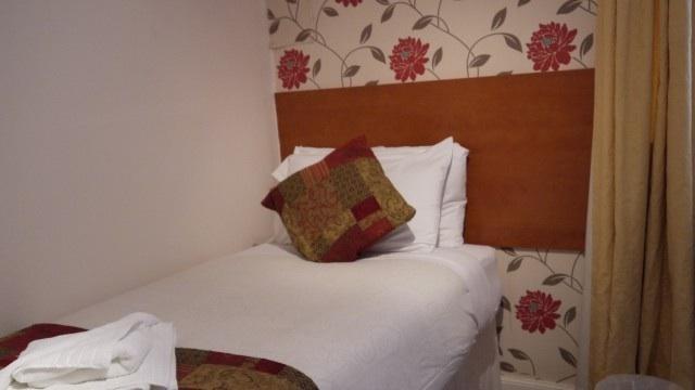 Glenlossie Guest House Dumfries Quarto foto